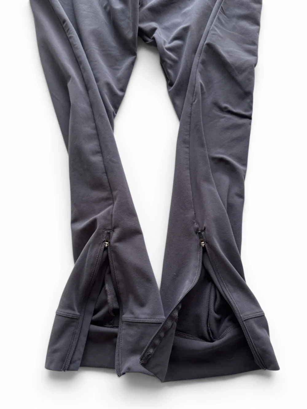 NIKE Dri-FIT Gray Tapered Track Pants Joggers Men’s XL Zip Ankle